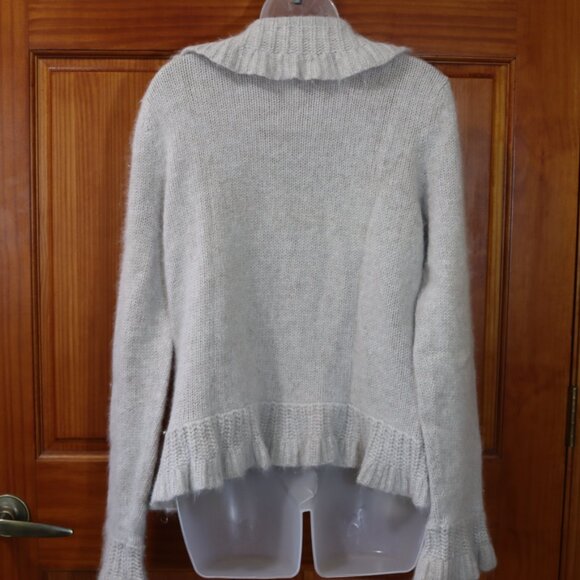 Sarah Spencer Light Gray Marled Ruffle Front Cropped Cardigan Sweater XL Angora - Picture 9 of 15
